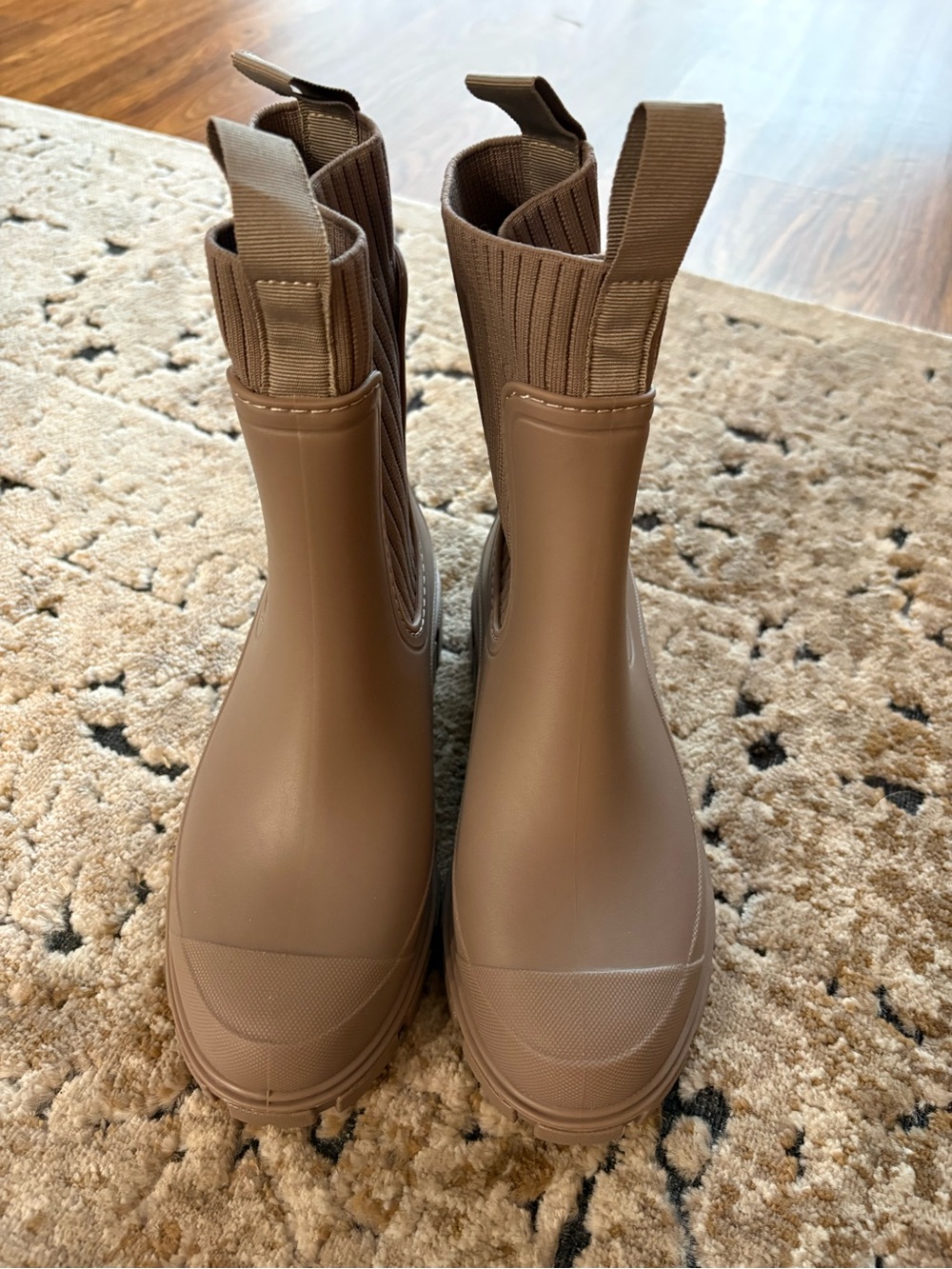 Women's Chelsea-Style Rain Boots in Taupe